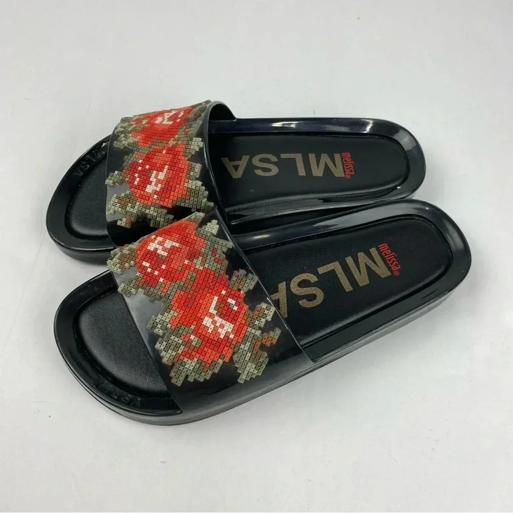 Melissa Pixel Floral Beach Slide Black Patent Leather Sandals Woman’s 6